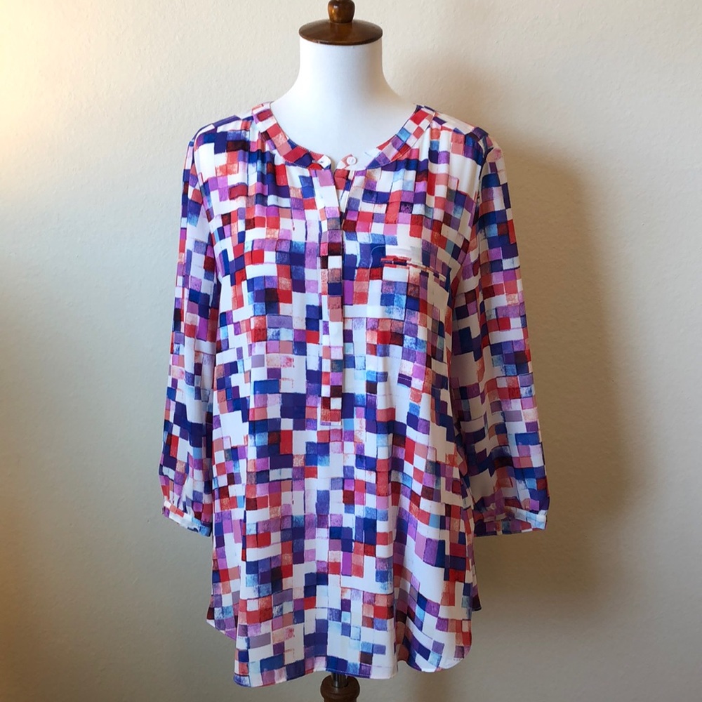 NEW Mosaic Blouse Petite Medium